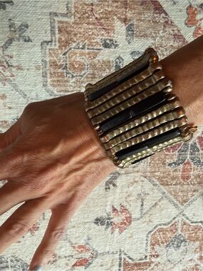 Gold and Black Stretch Link Bracelet - Women's Fashion Jewelry